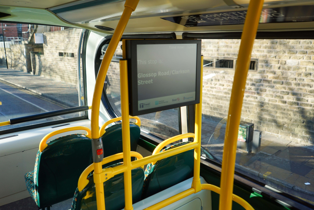 Display unit on the Stagecoach 120