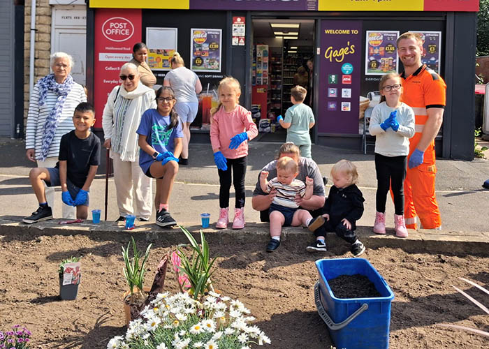 Children joining Planting at Middlewood Community Programme Activity