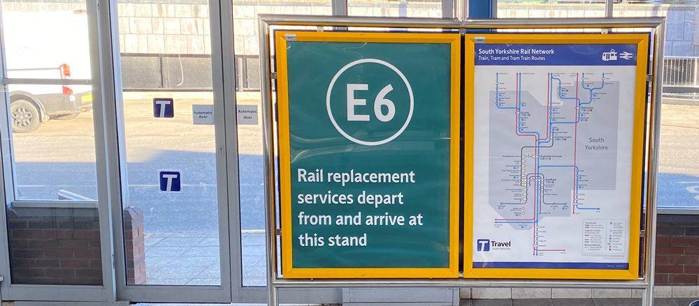 E6 : Rail replacement services stand